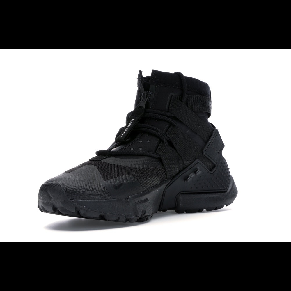 Nike Air Huarache Gripp Triple Black fit women 8.5